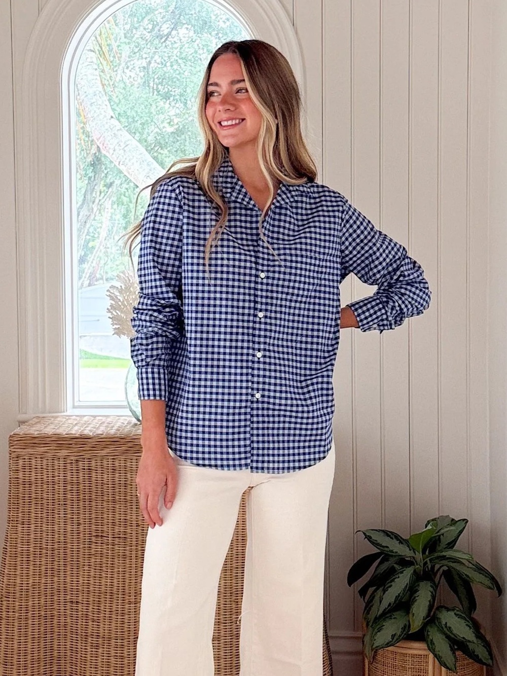 Frank & Eileen Blue and White Checkered 100% Linen Button Up Long Sleeve Top